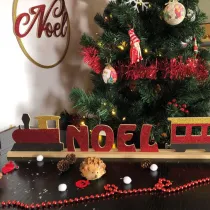 Train de Noël à décorer Train de Noël à décorer